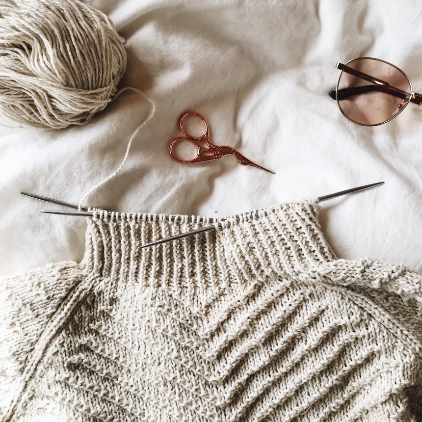beginning crochet and knitting classes