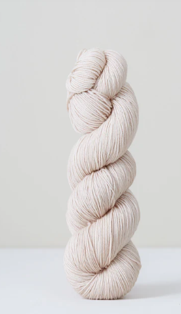Urth Harvest Fingering Oleaster
