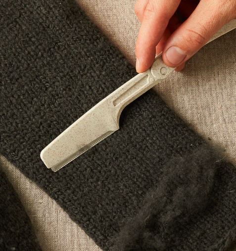 Cocoknits Fuzz Off Comb